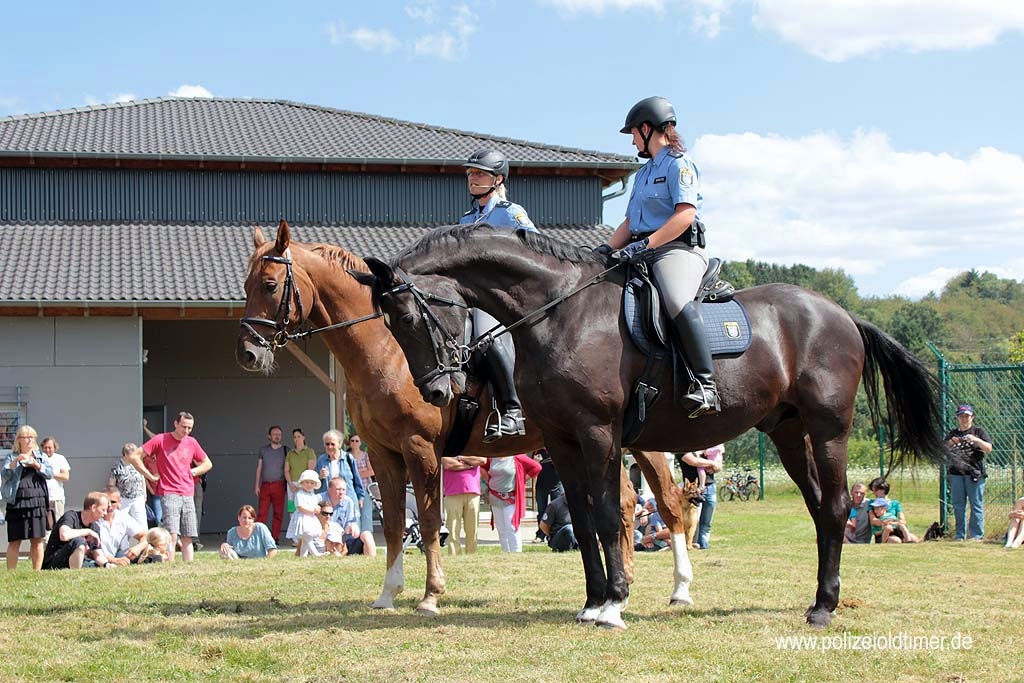Sommerfest-Polizeioldtimer-Museum_2012 (266).jpg